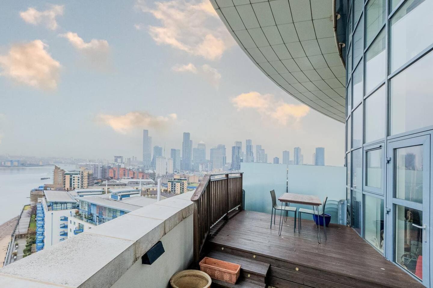 London Canary Wharf Riverside Penthouse Apartment Exteriér fotografie